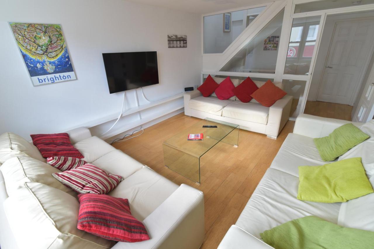 Beach Central With Allocated Parking And Patio Brighton Kültér fotó